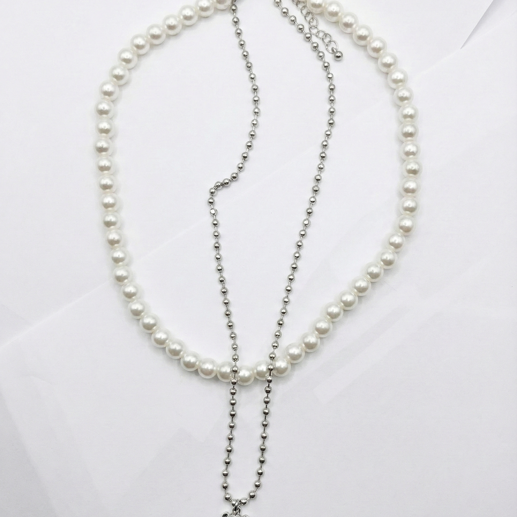 Silver Teddy & Pearls